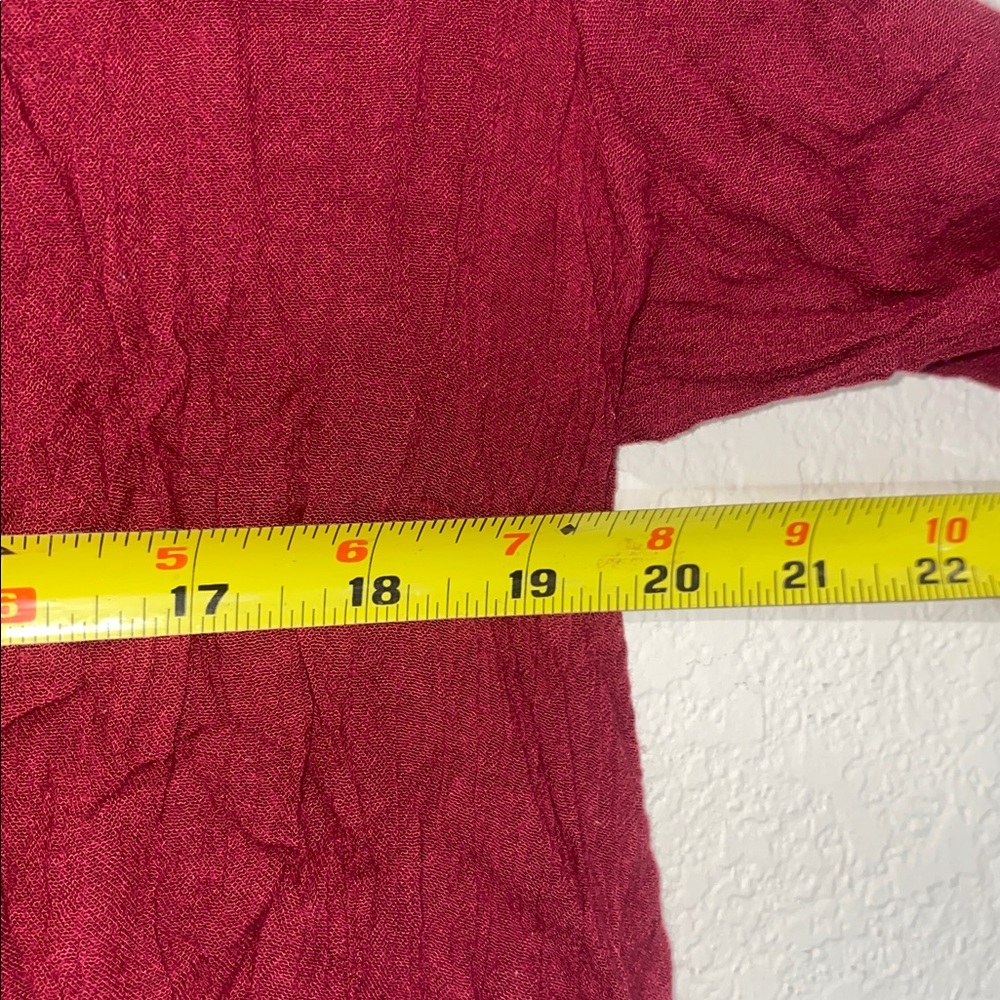 ✨Boho Maroon Long sleeved top with lace detail! - Picture 7 of 9